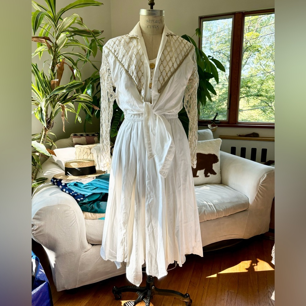 Vintage 1990’s Varda Garfinkel white cotton & gold tie-front sailor dress!